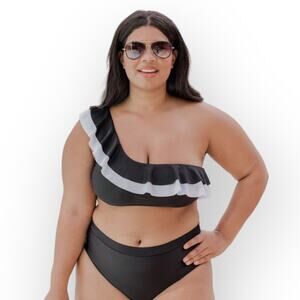 Pink Lily Ladies Aboard Ship Bikini Top Black One Shoulder Ruffle L NWOT